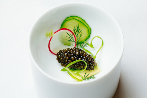 ارزش غذایی انواع خاویار؛ گنجینه‌ای از پروتئین، امگا ۳ و ویتامین‌ها در ۲۰ گرم!